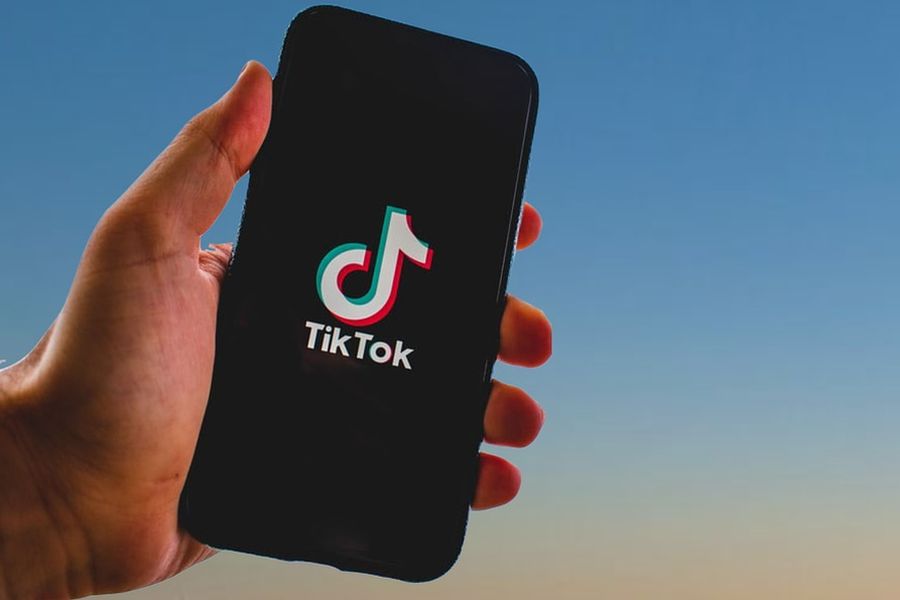 "ТикТок" спира да предлага награди на потребителите в страните от ЕС