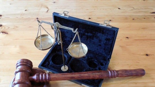Съдът остави за постоянно в ареста шефа на "Митници" - Пловдив